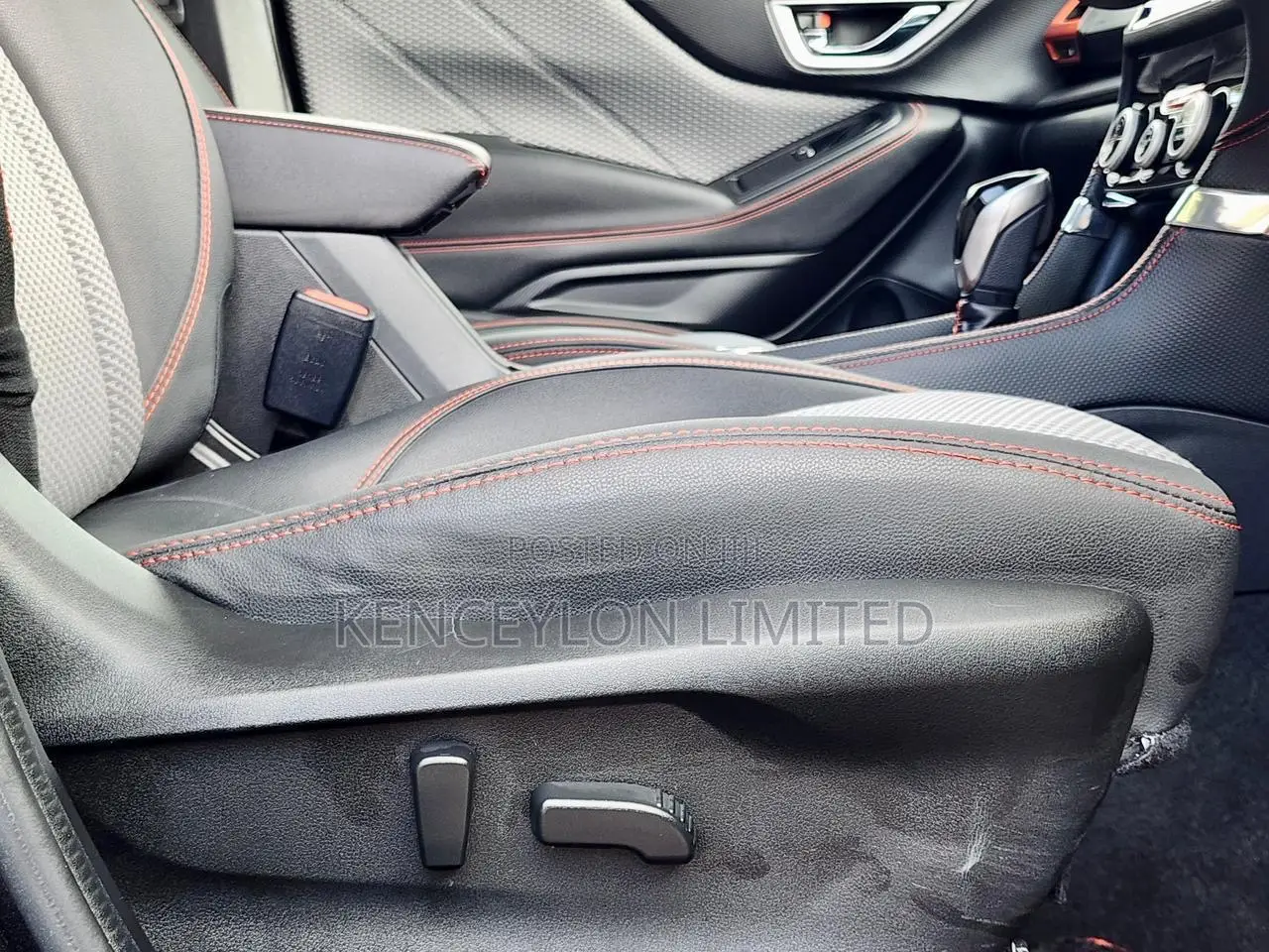 Subaru Forester 2.5i Touring AWD 2018 Gray