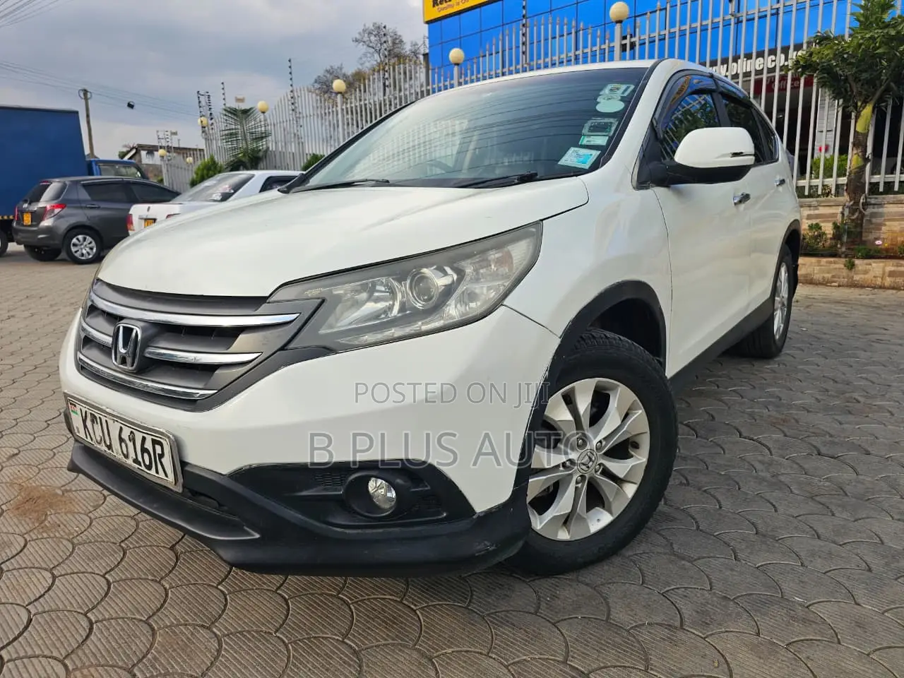 Honda CR-V 2012 White
