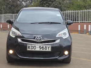 Toyota Wish 2014 Black