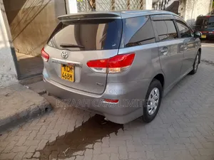 Toyota Wish 2010 Gray