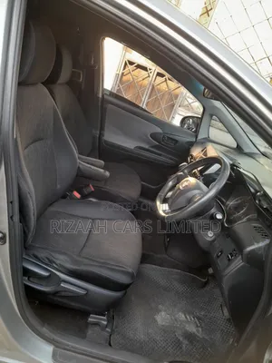 Toyota Wish 2010 Gray