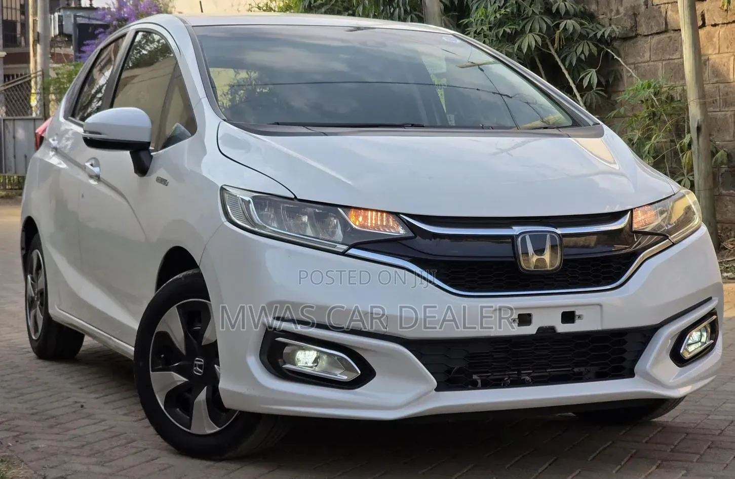 Honda Fit Shuttle 2019 White