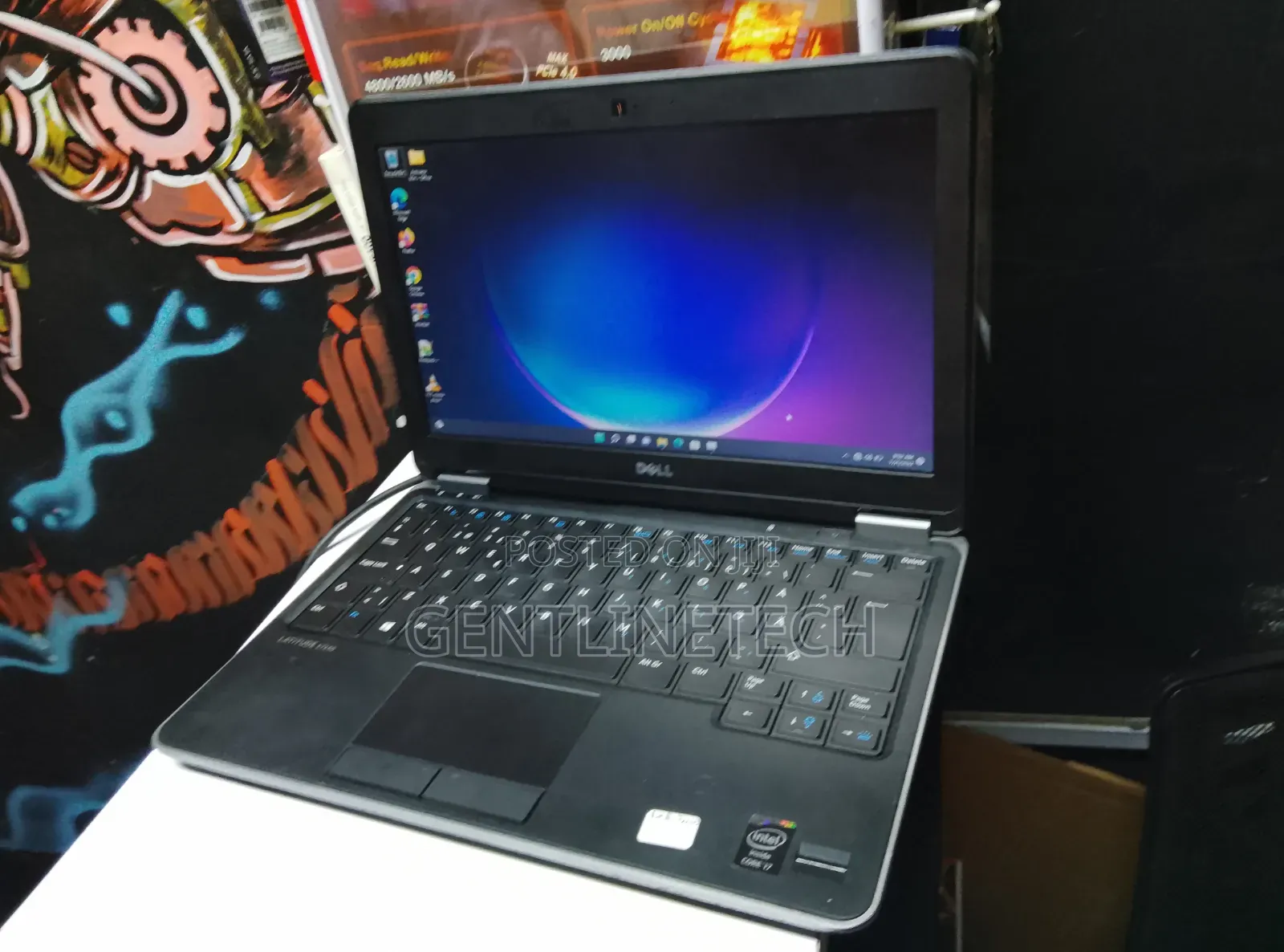 Laptop Dell Latitude E7240 8GB Intel Core i7 SSD 128GB