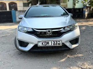 Honda Fit 2016 Silver