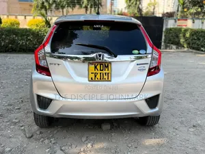 Honda Fit 2016 Silver