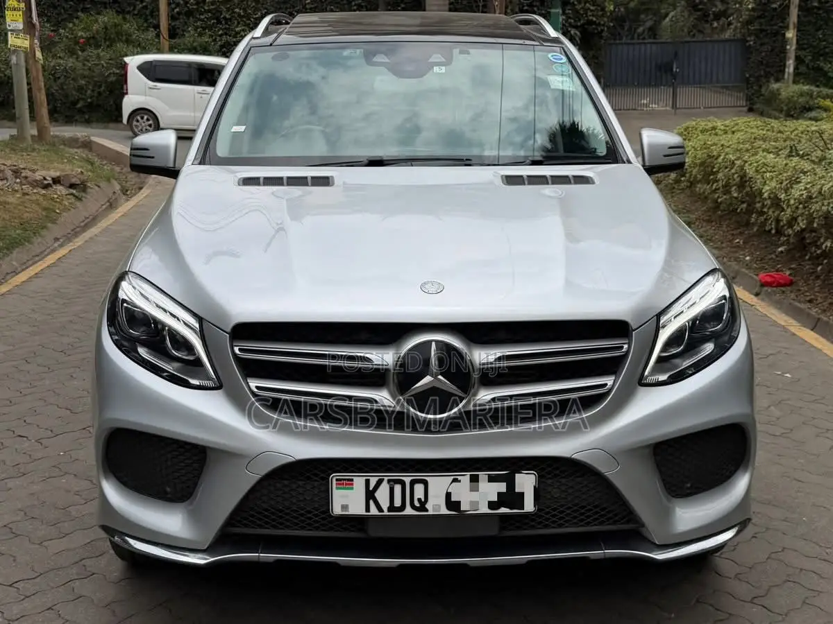 Mercedes-Benz GLE-Class GLE 350d 4MATIC 2017 Silver