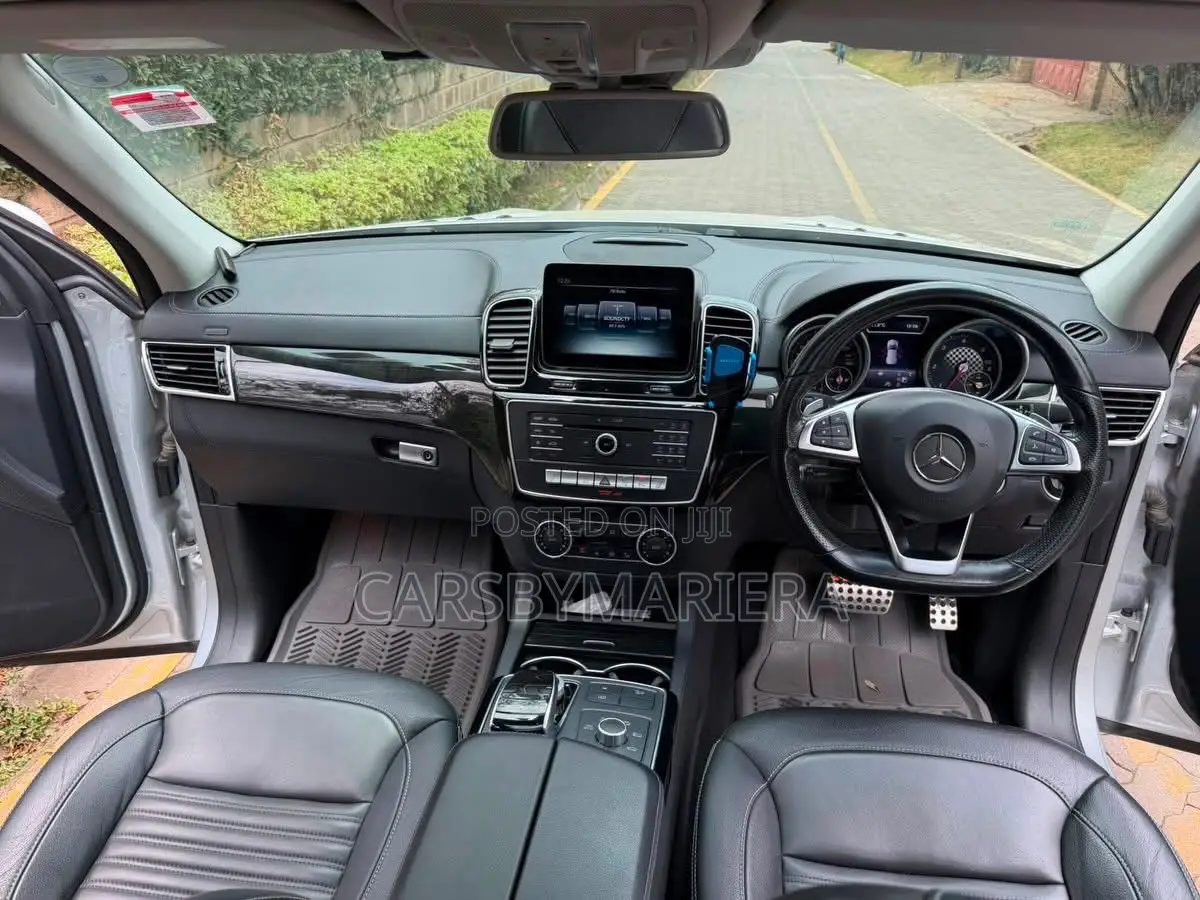 Mercedes-Benz GLE-Class GLE 350d 4MATIC 2017 Silver