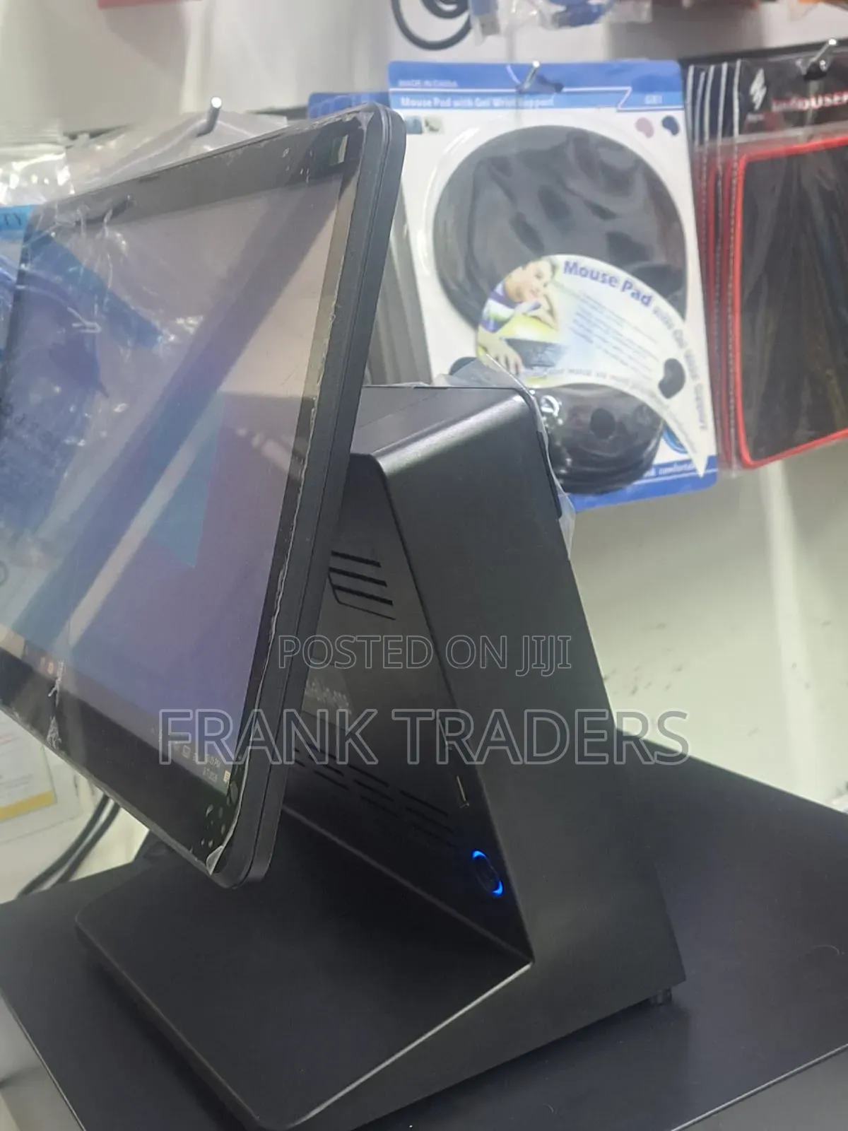 Point of Sale Touchscreen I5 8gb 512ssd
