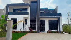 5bdrm Maisonette in Mugutha, Kimbo for sale