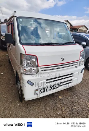 Suzuki Every 2020 White