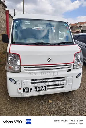 Suzuki Every 2020 White