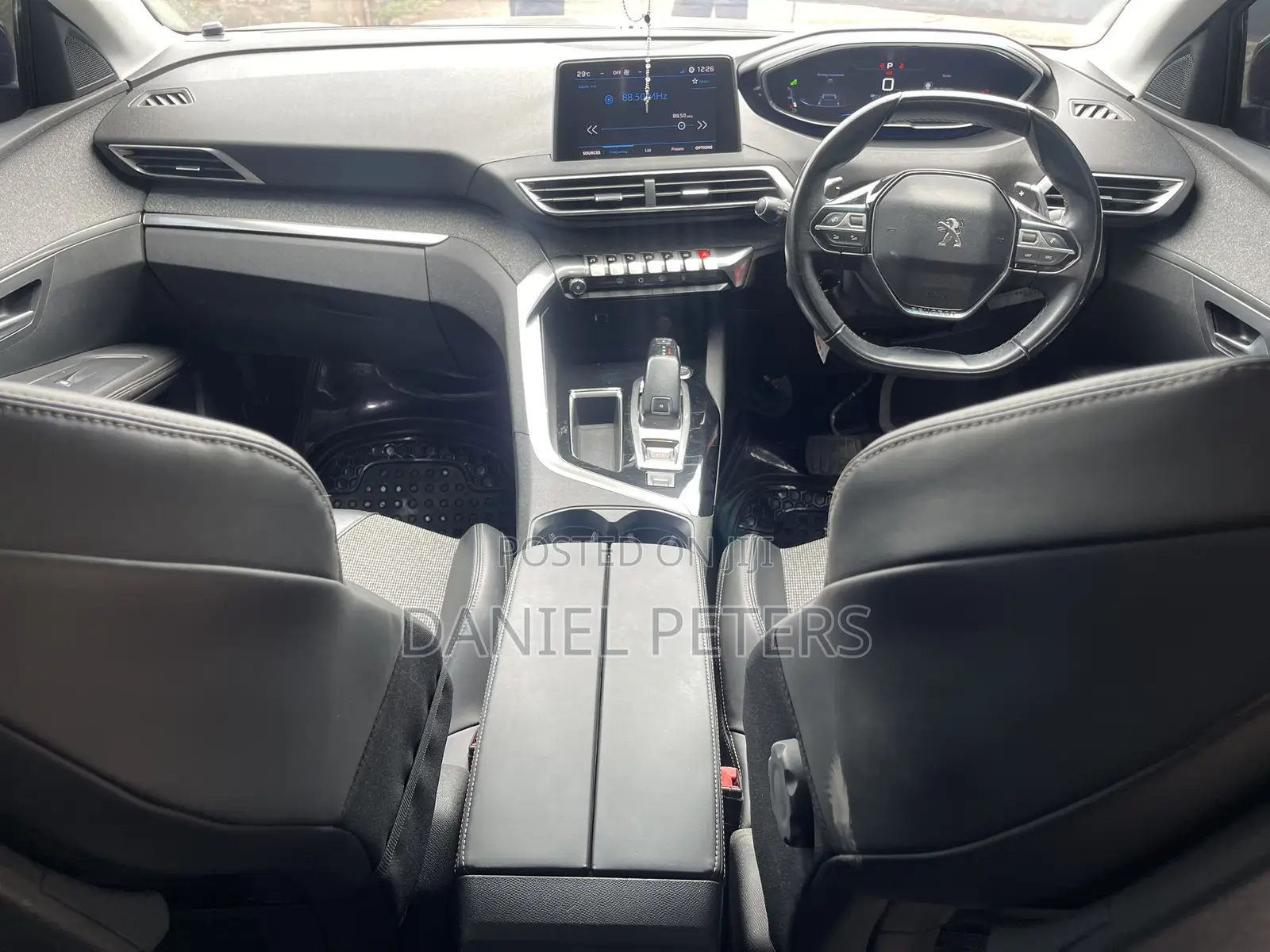 Peugeot 5008 2017 Blue