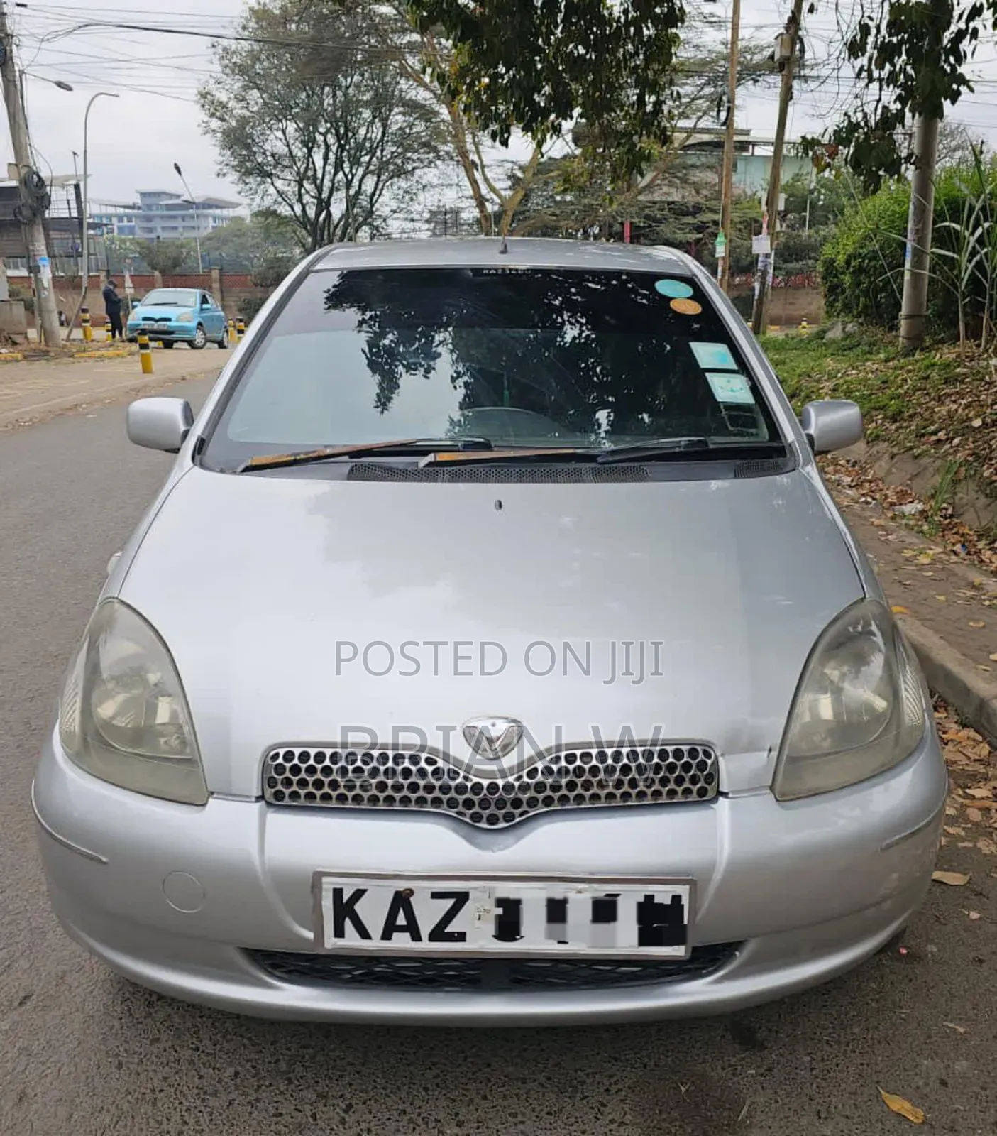 Toyota Vitz 2008 Silver