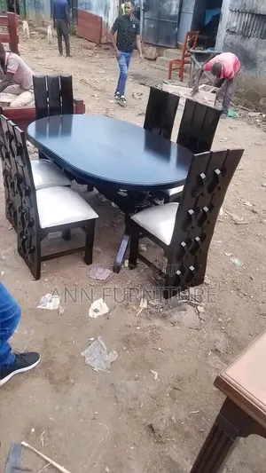 Dinning Table 6seater Dark Chocolate