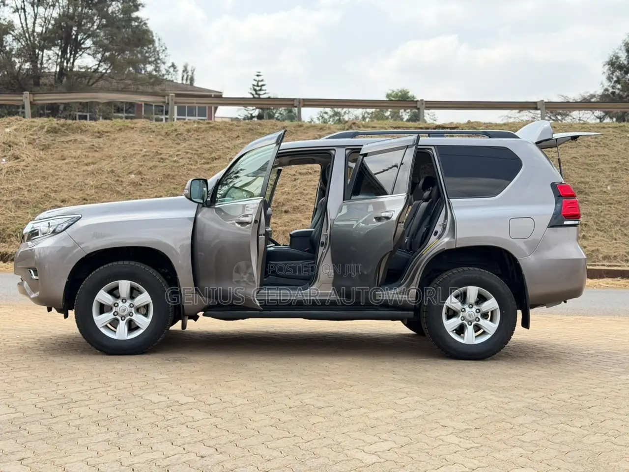 Toyota Land Cruiser Prado 2017
