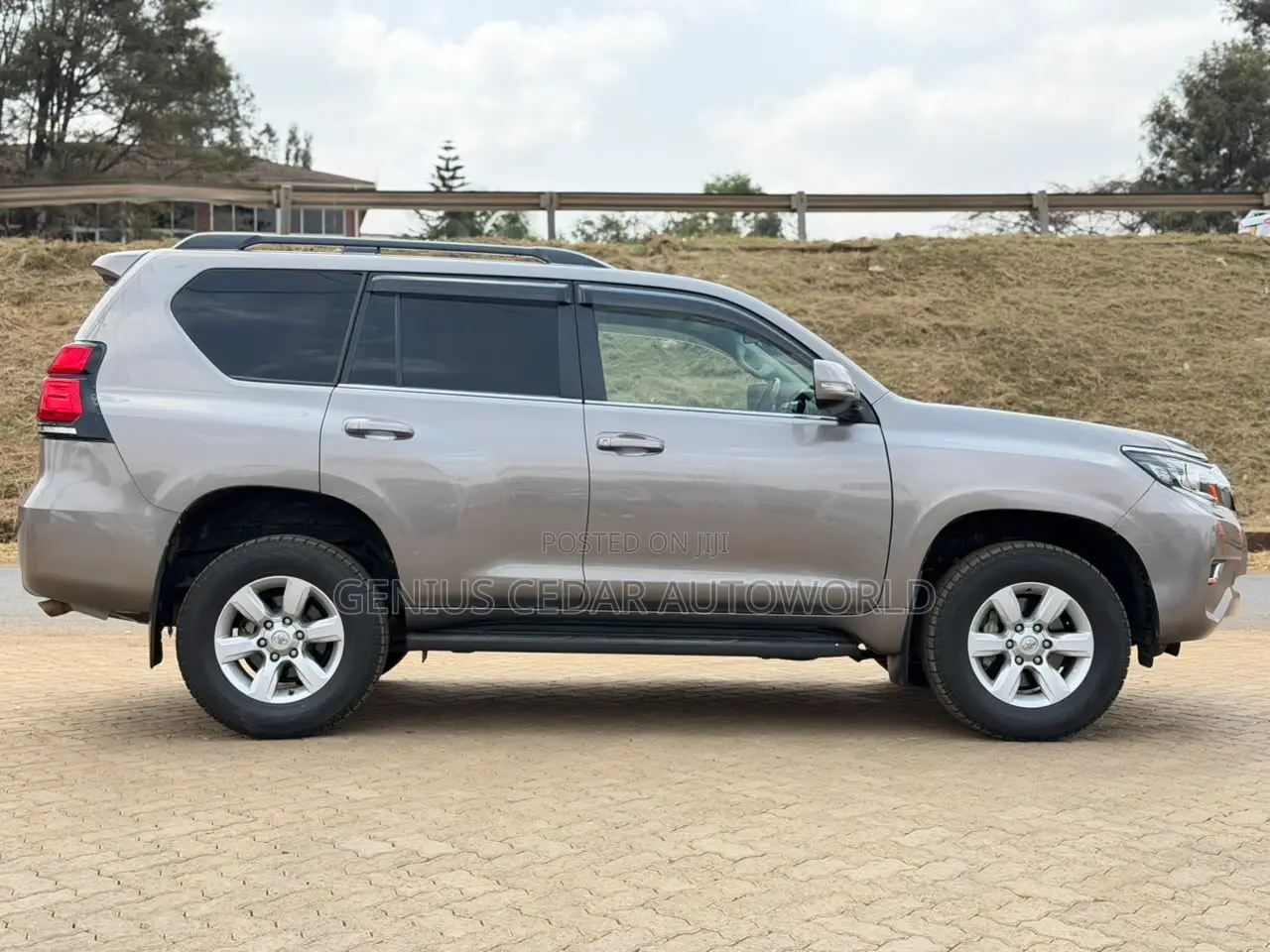 Toyota Land Cruiser Prado 2017
