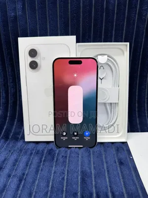 Apple iPhone 15 512 GB White