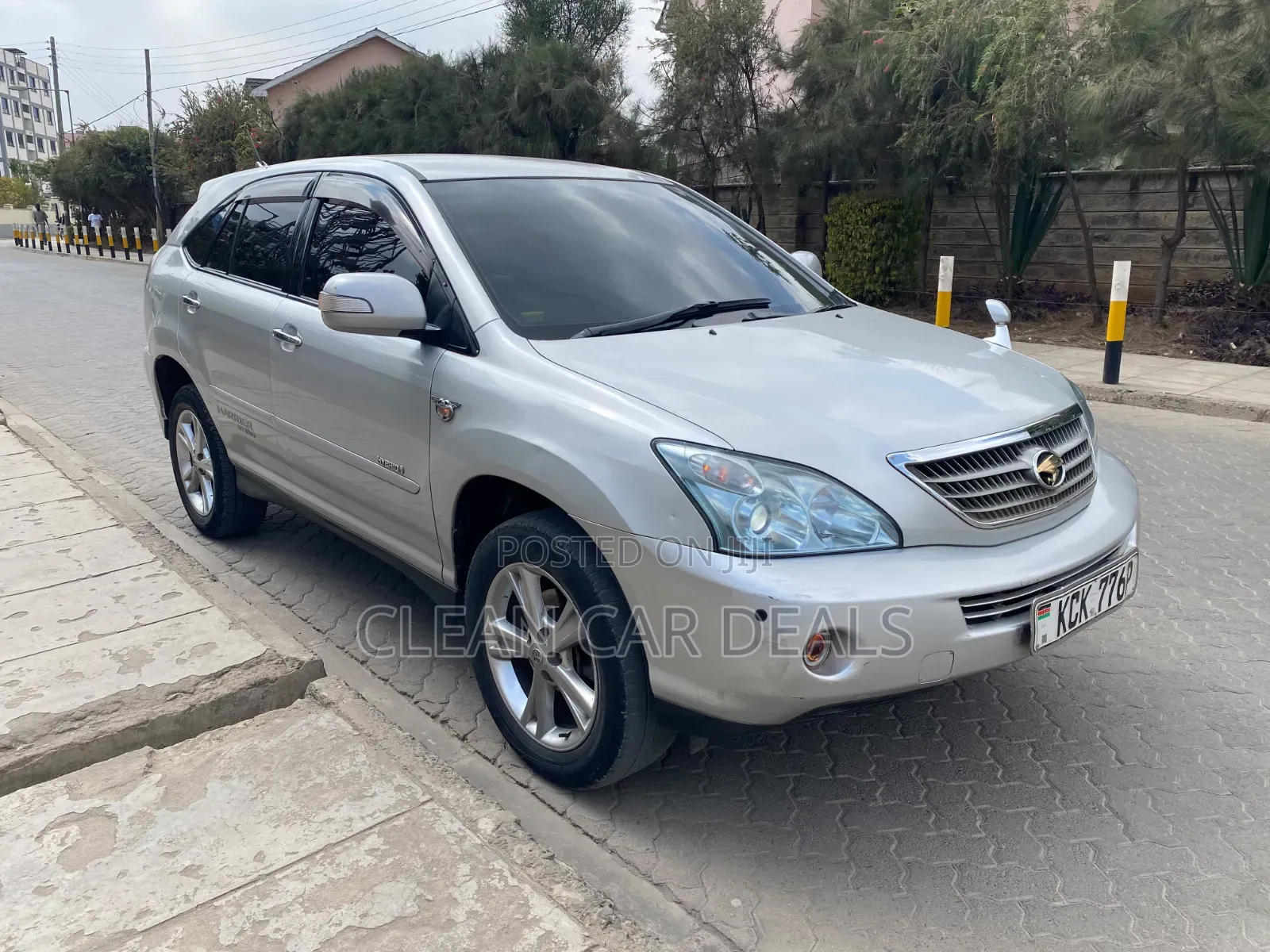 Toyota Harrier 2010 Silver