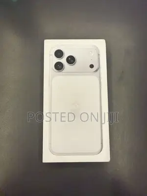 New Apple iPhone 17 Pro Max 256 GB Silver