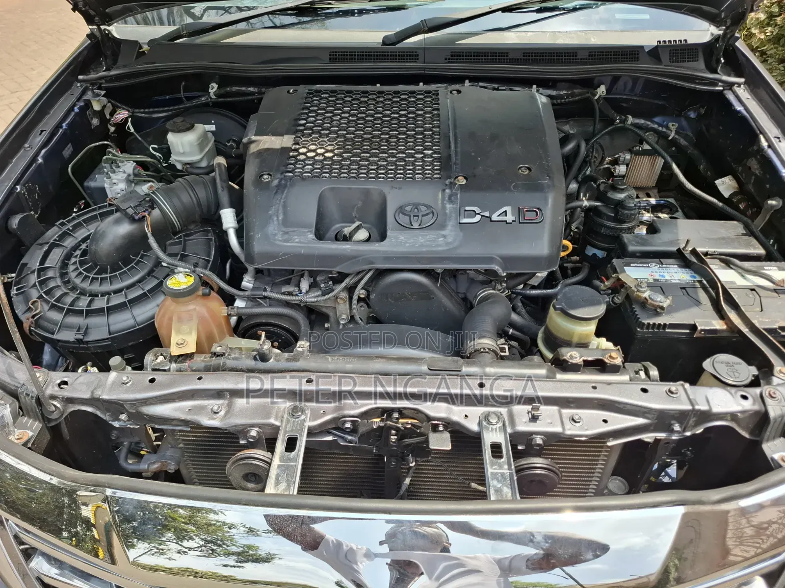 Toyota Hilux 2013 Gray