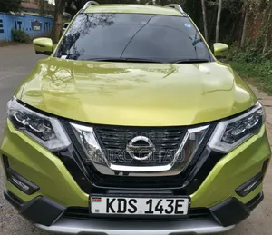 Nissan X-Trail 2017 Green
