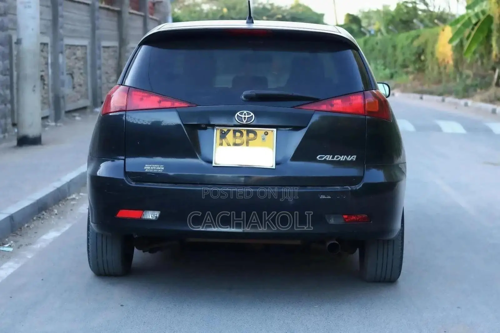 Toyota Caldina 2004 Black