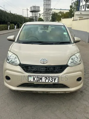 Toyota Passo 2018 Beige