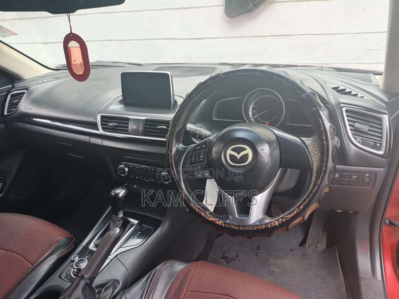 Mazda Axela SV Premium 2014 Red