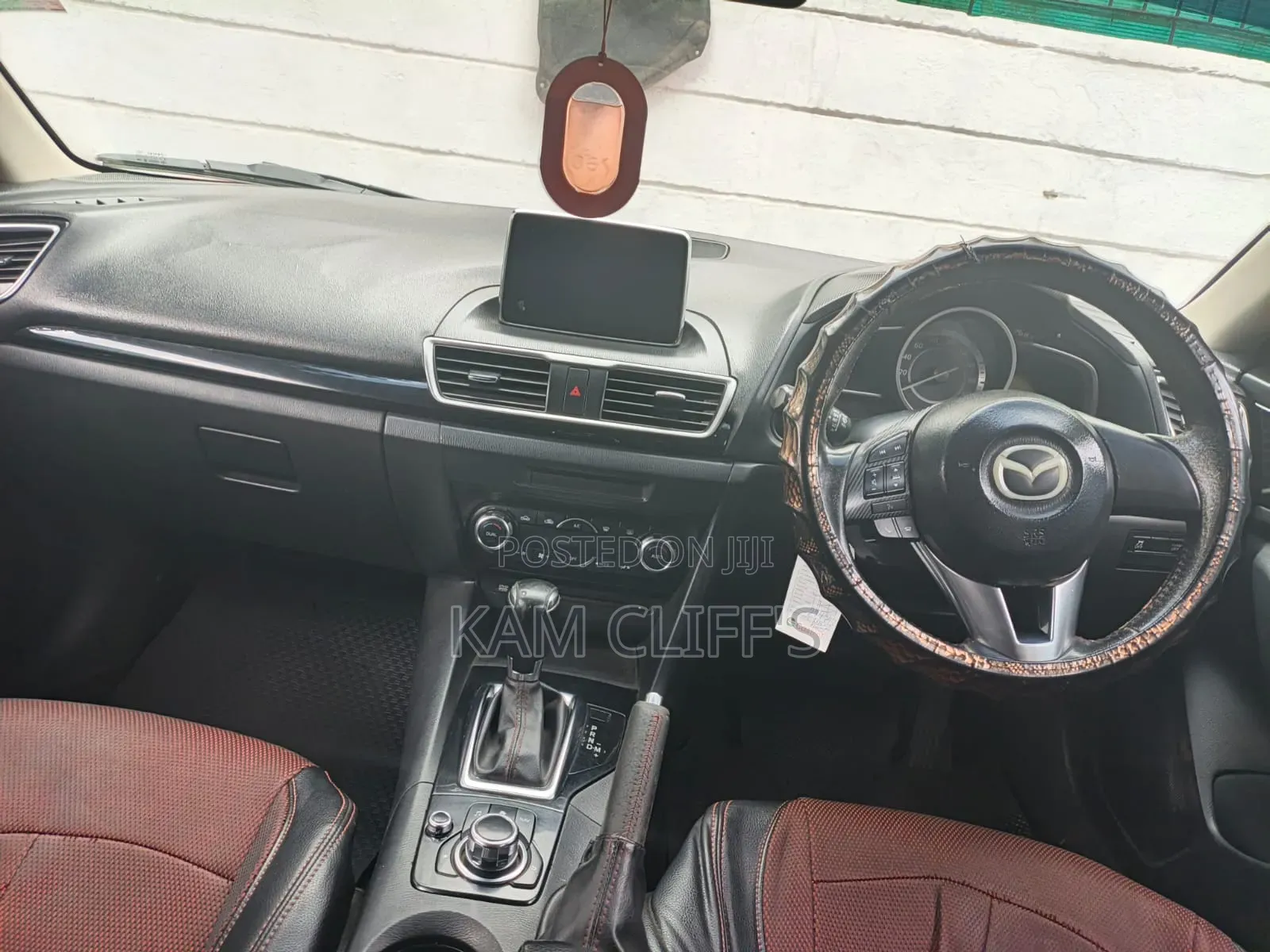 Mazda Axela SV Premium 2014 Red