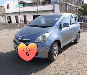 Toyota Ractis 2008 Blue