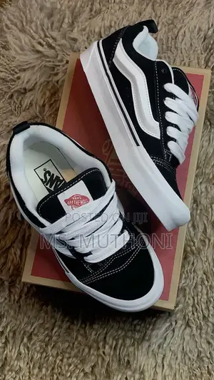 Quality Brand New Vans (KNU ) 38-45