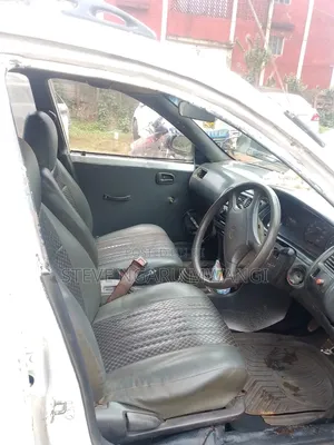 Toyota Corolla 1995 White