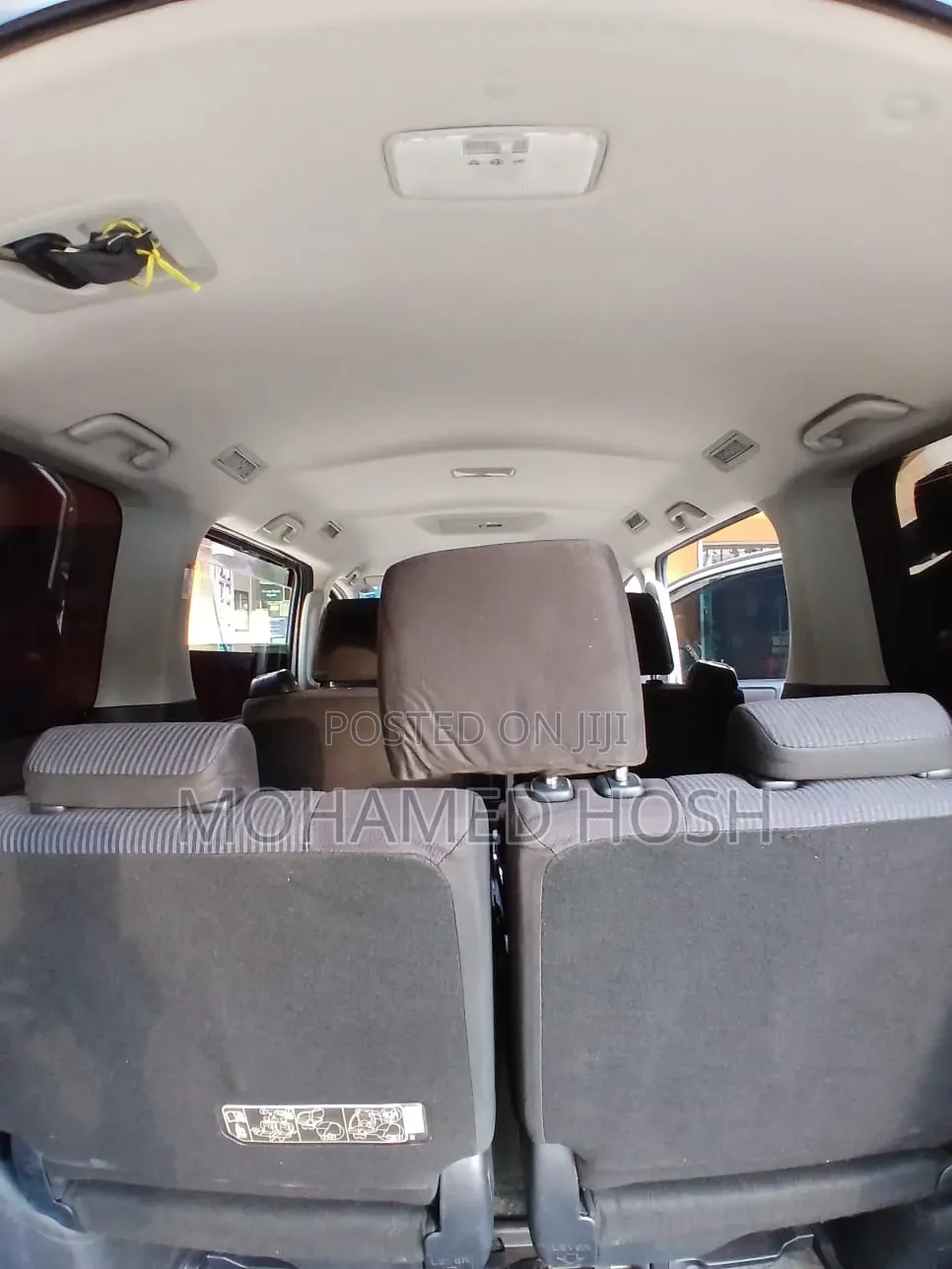 Toyota Noah 2017 Silver