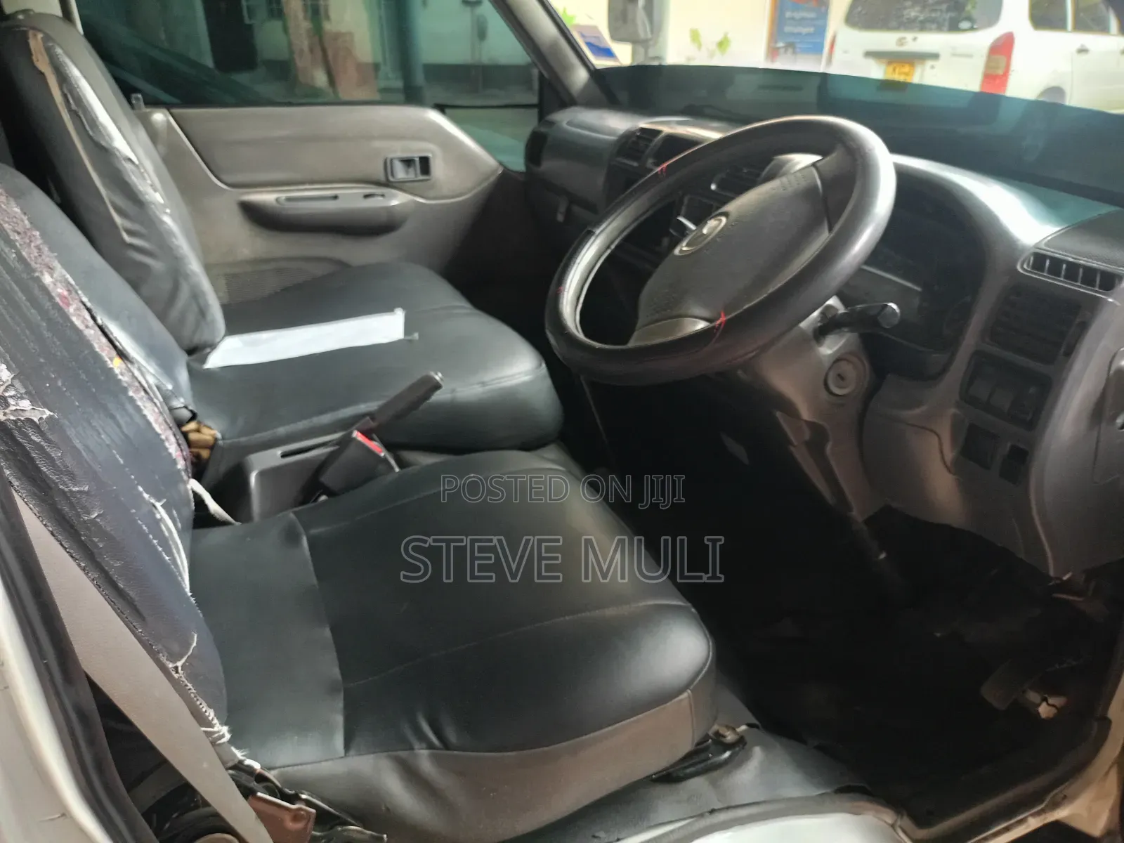 Mazda Bongo 2014 White