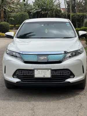 Toyota Harrier 2018 White
