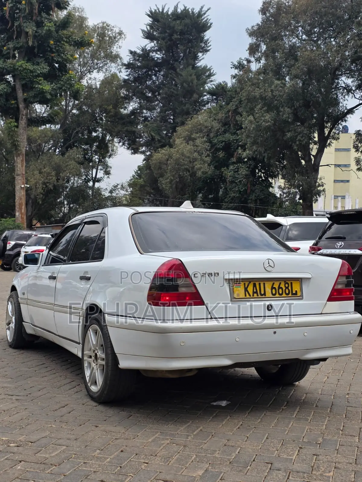 Mercedes-Benz C280 2006 White