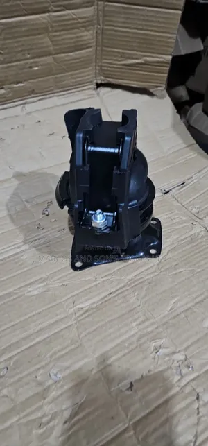Honda Accord Engine Mounting