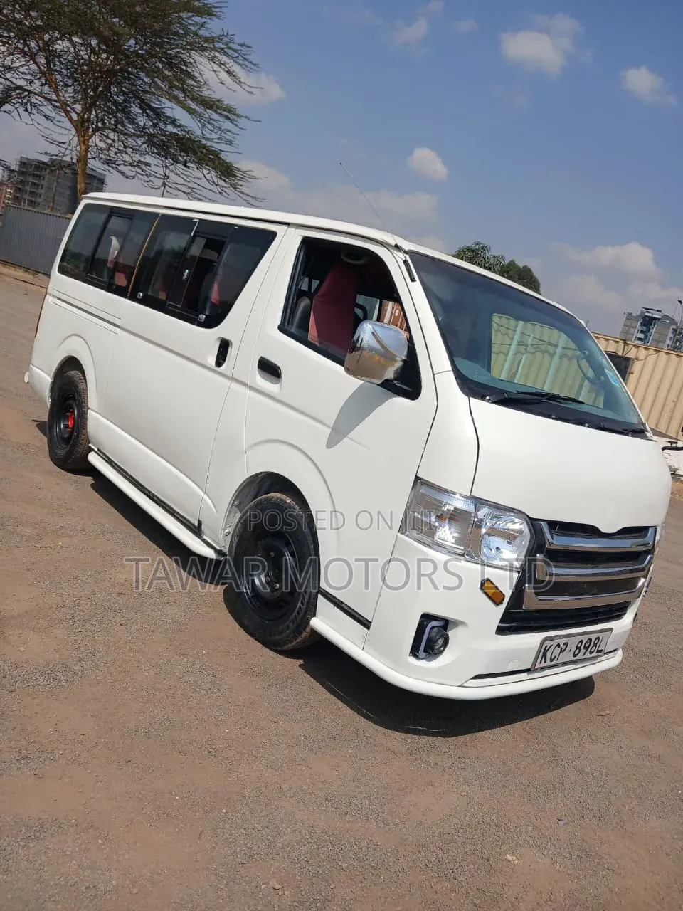 Toyota HiAce 2012 White