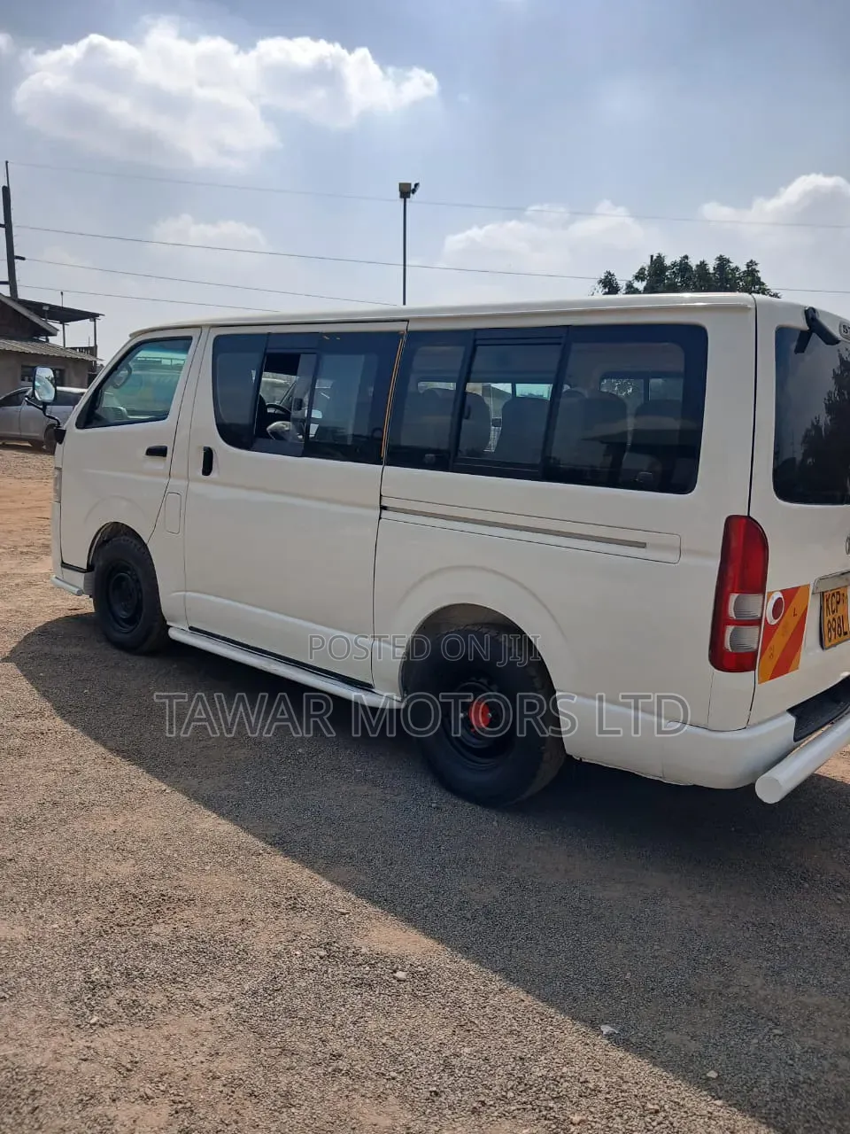 Toyota HiAce 2012 White
