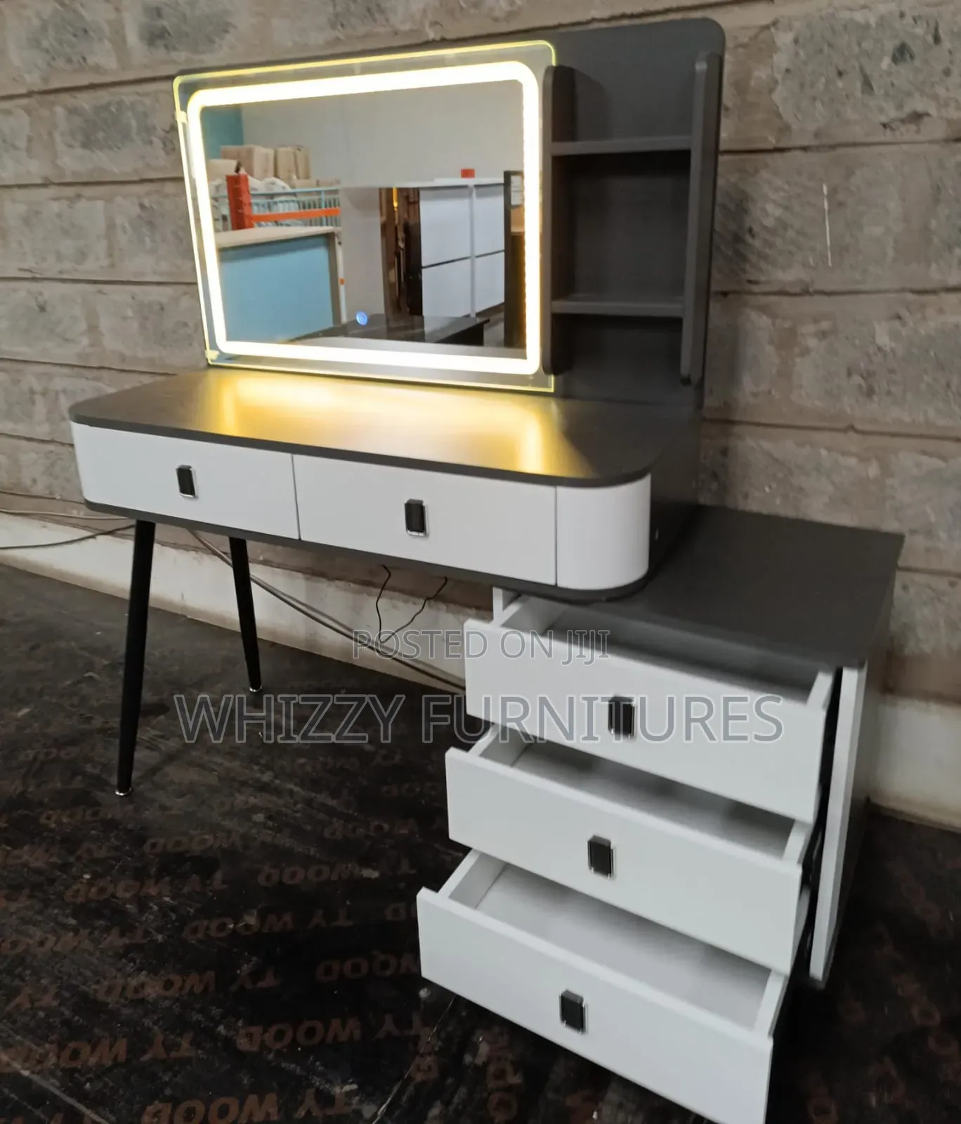 Luxury Cosmetics Dressing Table