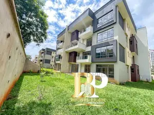 4bdrm Townhouse / Terrace in Rosslyn for rent