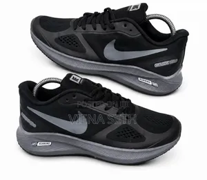 Nike Zoom 
Best for Gym 
Size 40— 45 KSH 2400 !!