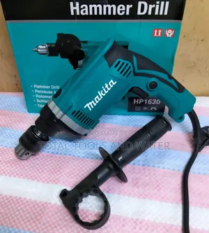 New Makita Impact Hammer Drill 710 Watts 13 Mm Chunk + FREE Bits