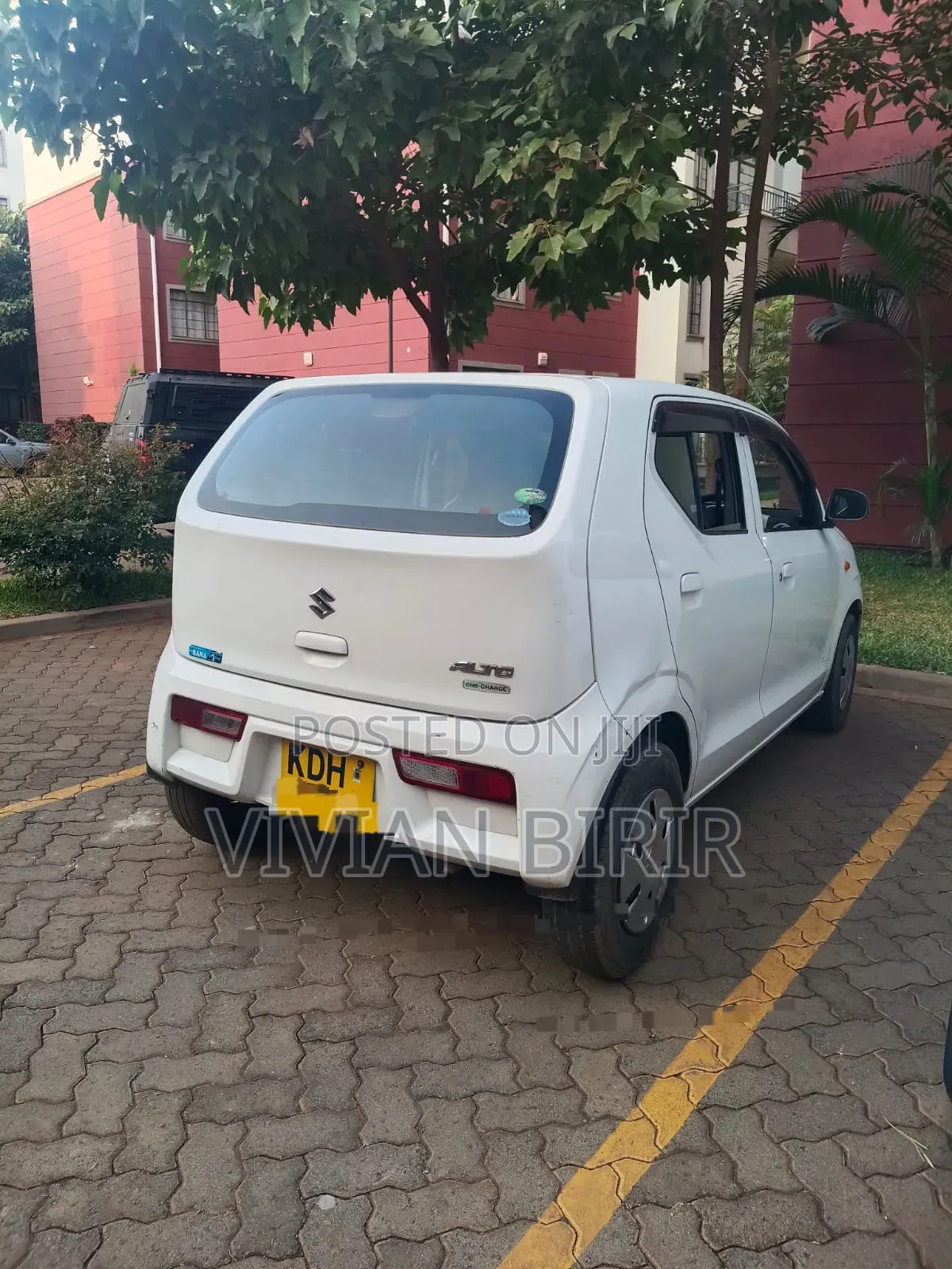 Suzuki Alto 2017 White