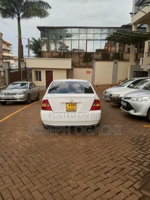 Toyota Corolla 140i 2008 White