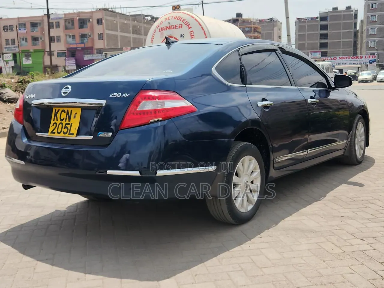 Nissan Teana 2011 Blue
