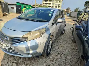 Nissan Note 2014 Silver
