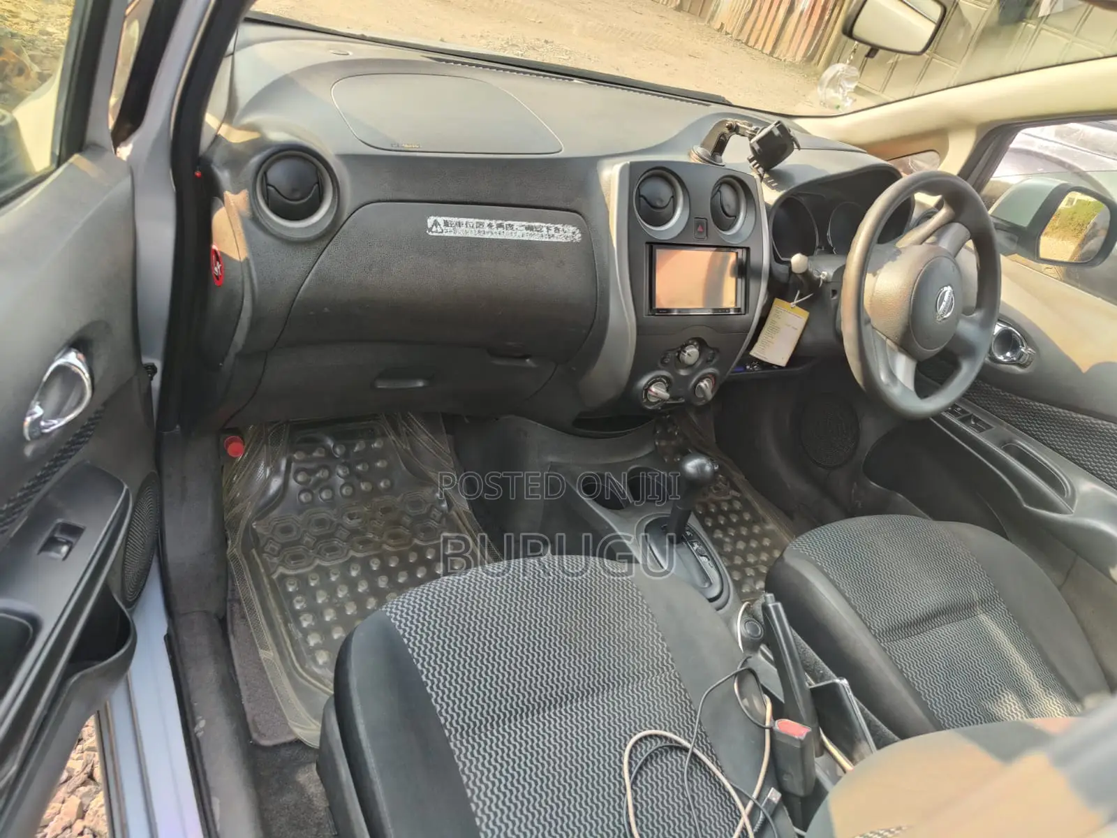 Nissan Note 2014 Silver
