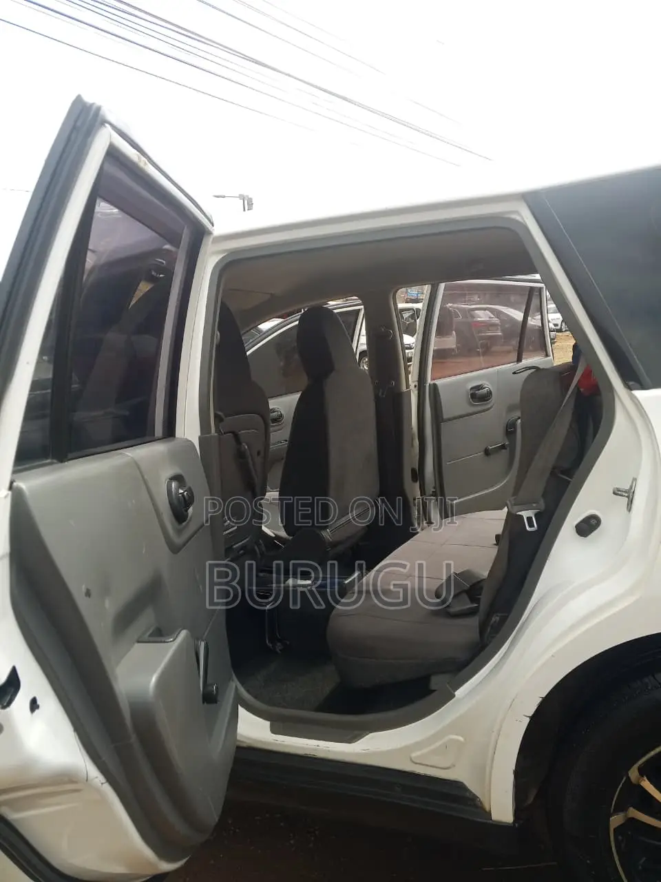 Nissan Advan 2014 White
