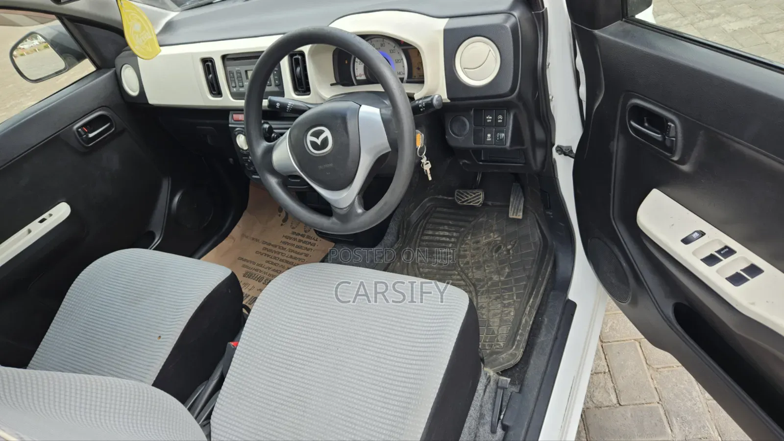 Mazda Carol 2018 White